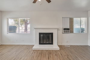 011_ 2842 N First St 