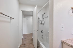 029_ 2842 N First St 
