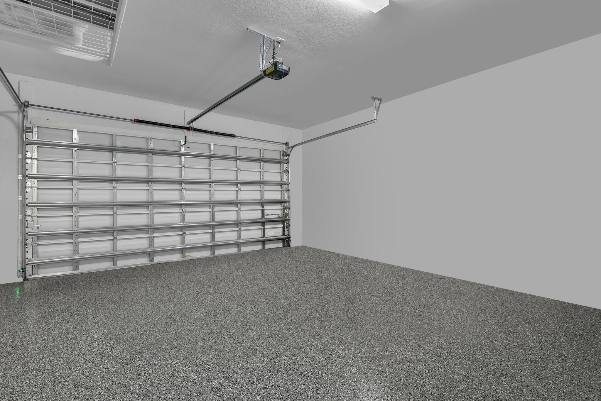 Garage w/ Epoxy Floor