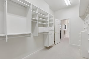 Saklan Indian Dr-S2302-030.jpg