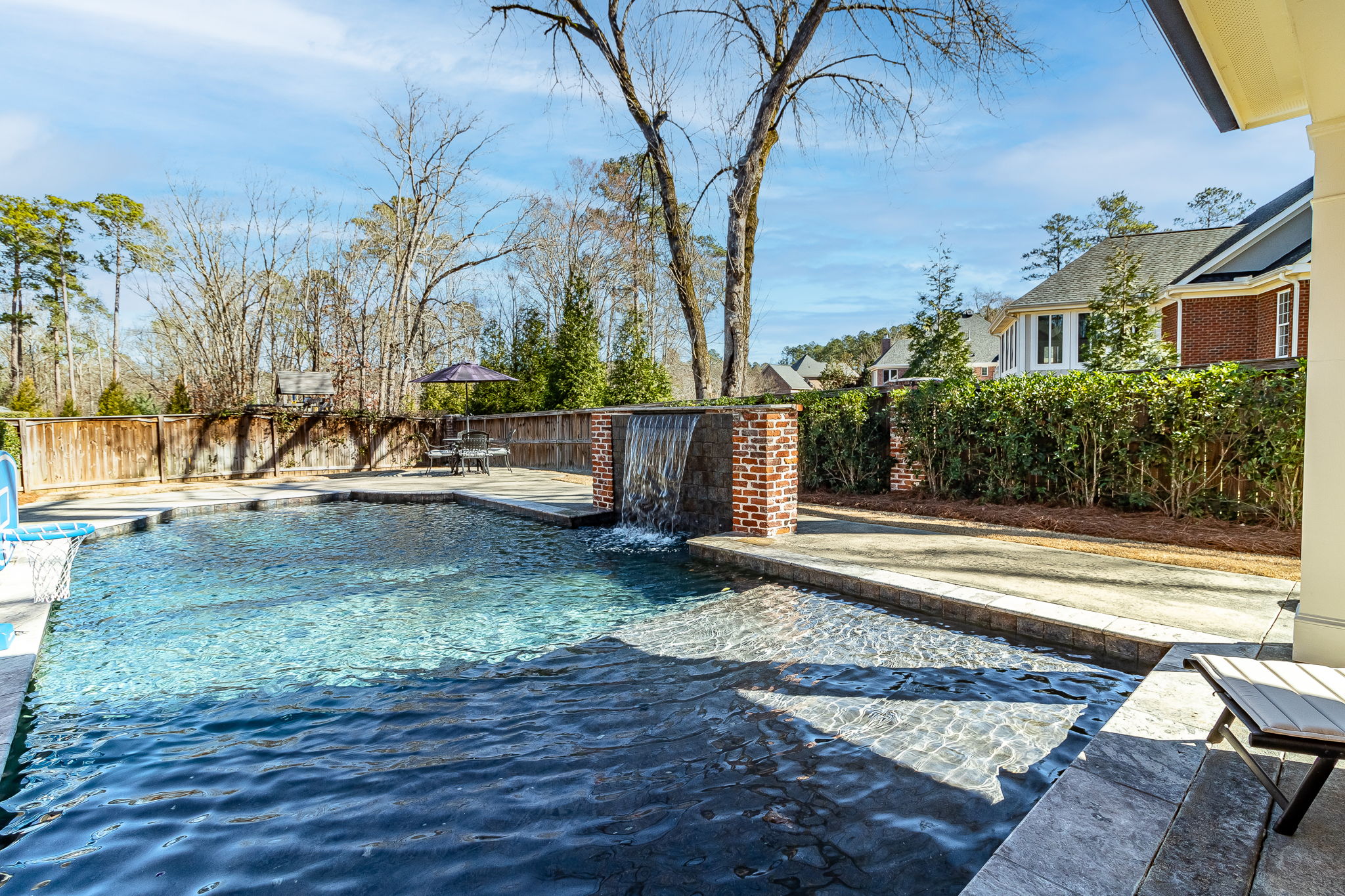 Back Yard/Gunite Pool
