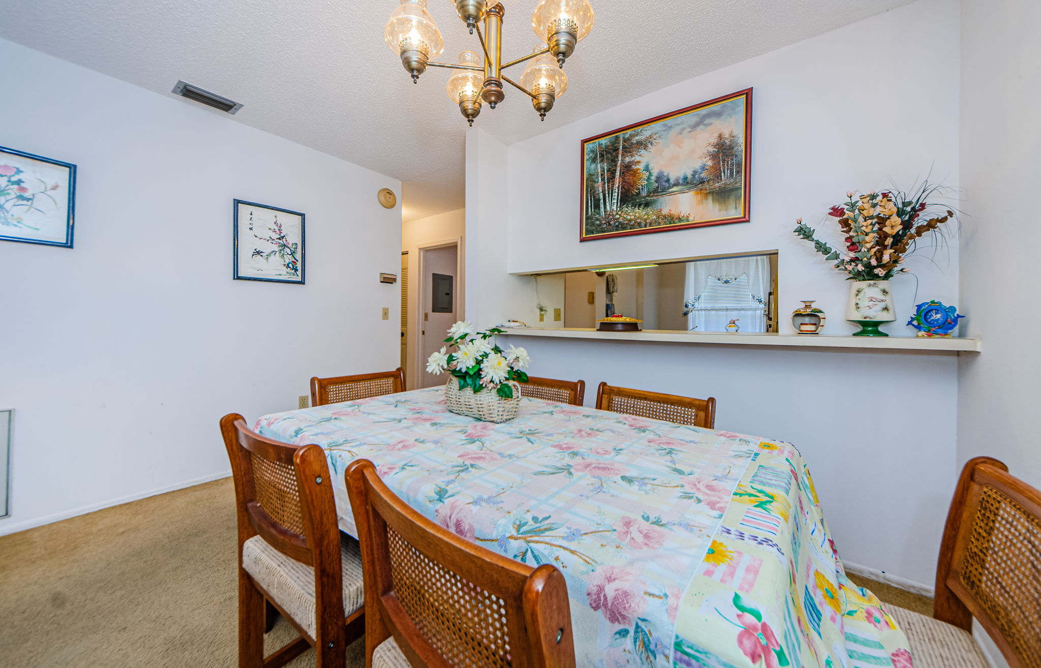 Dining Room 3-3