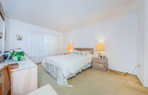 Master Bedroom 1a-2