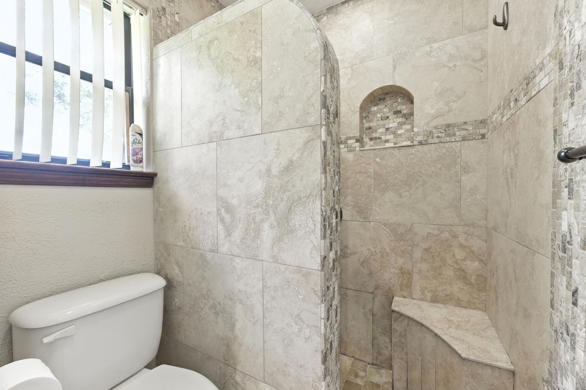 2846 Godwin Ln-Pcola-27