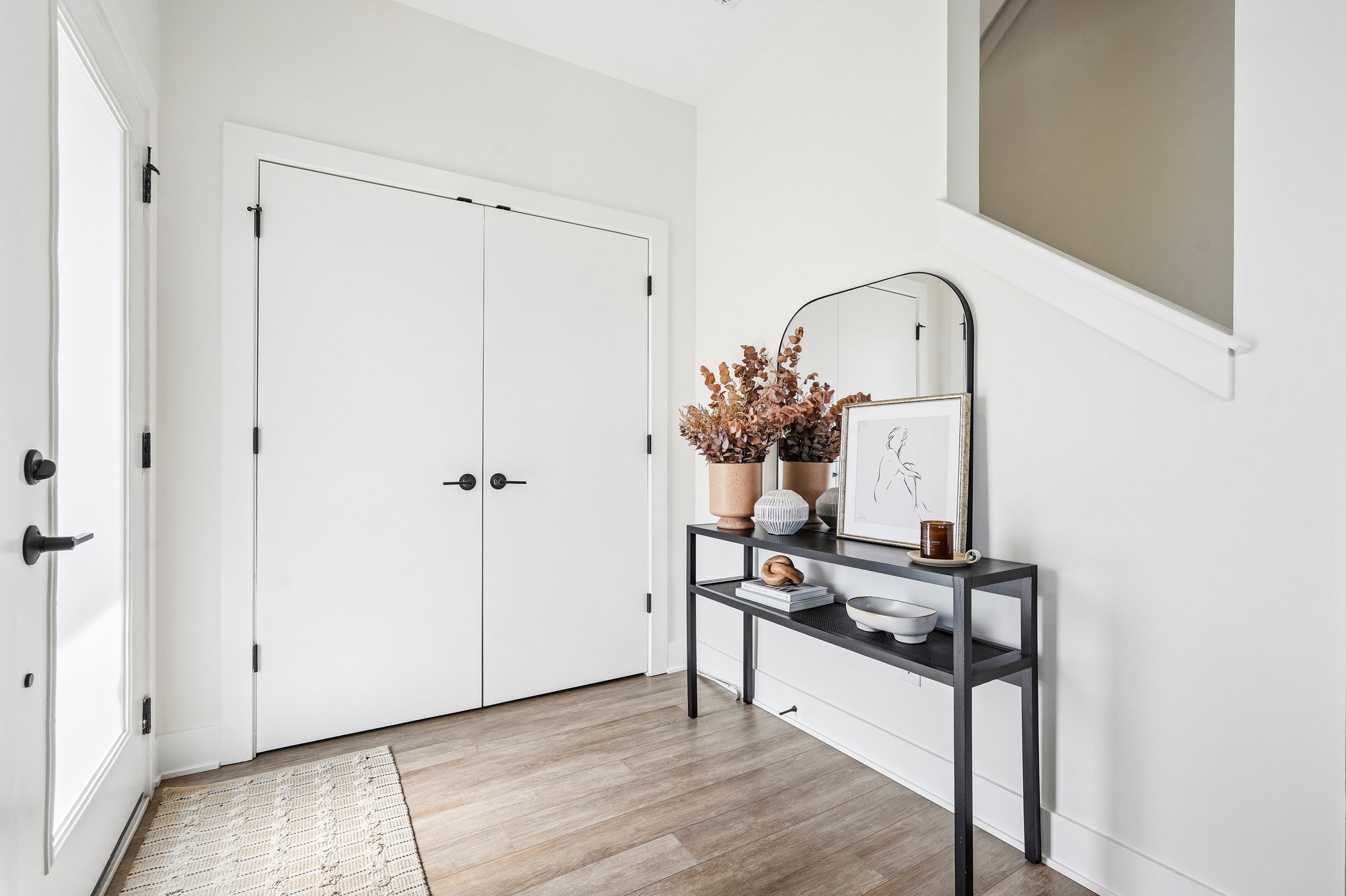 Macpherson Ave-S2204-008.jpg