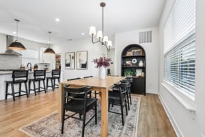 Macpherson Ave-S2204-015.jpg