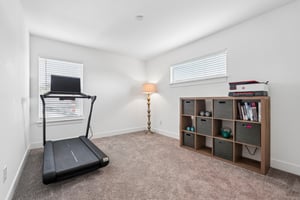 Macpherson Ave-S2204-052.jpg