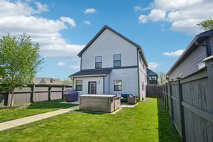 Macpherson Ave-S2204-061.jpg