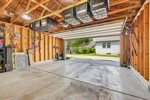 Macpherson Ave-S2204-065.jpg