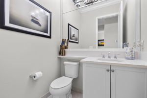 Guest Bathroom (2)