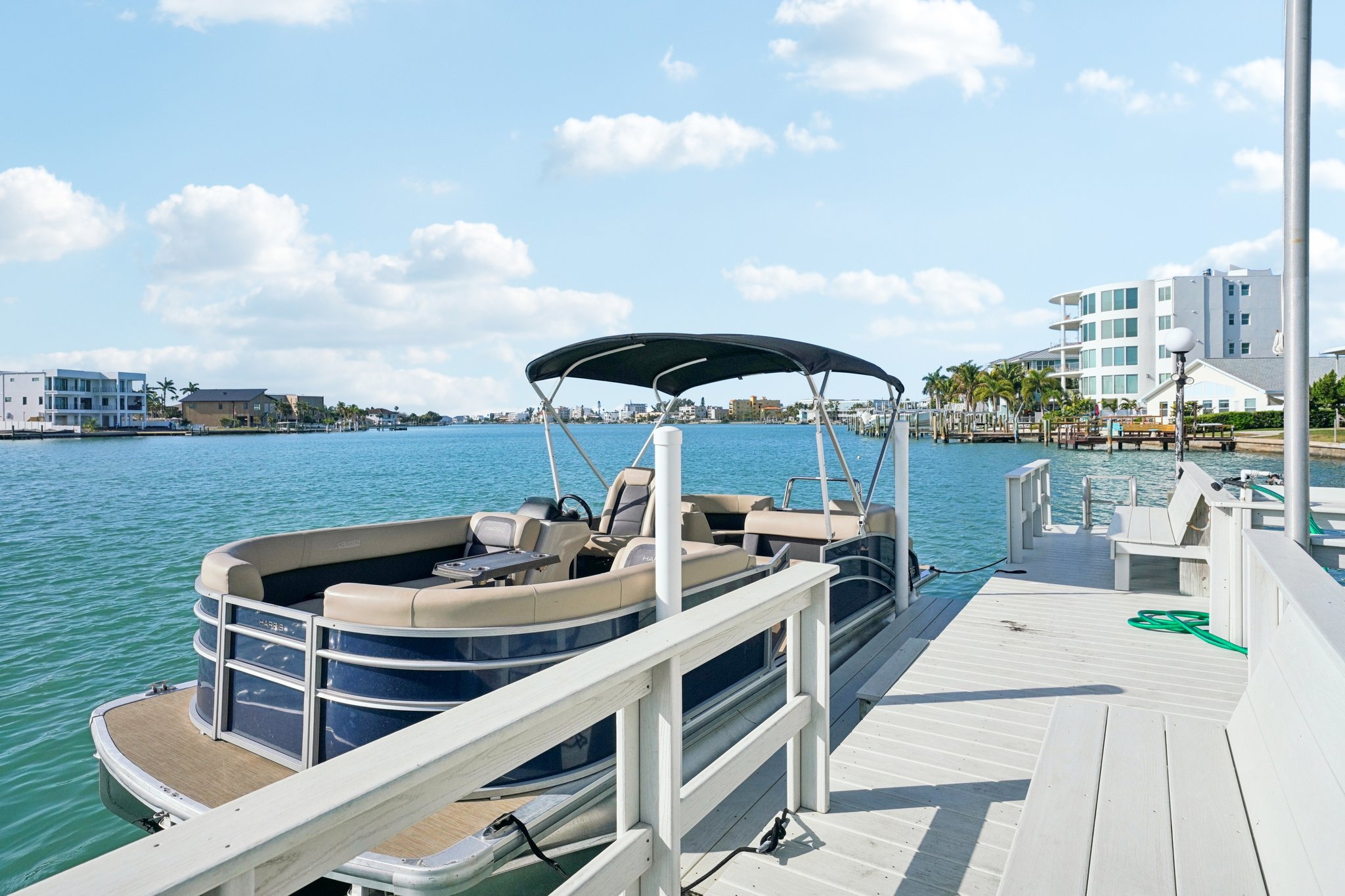 107th Ave 708-0204-910.jpg