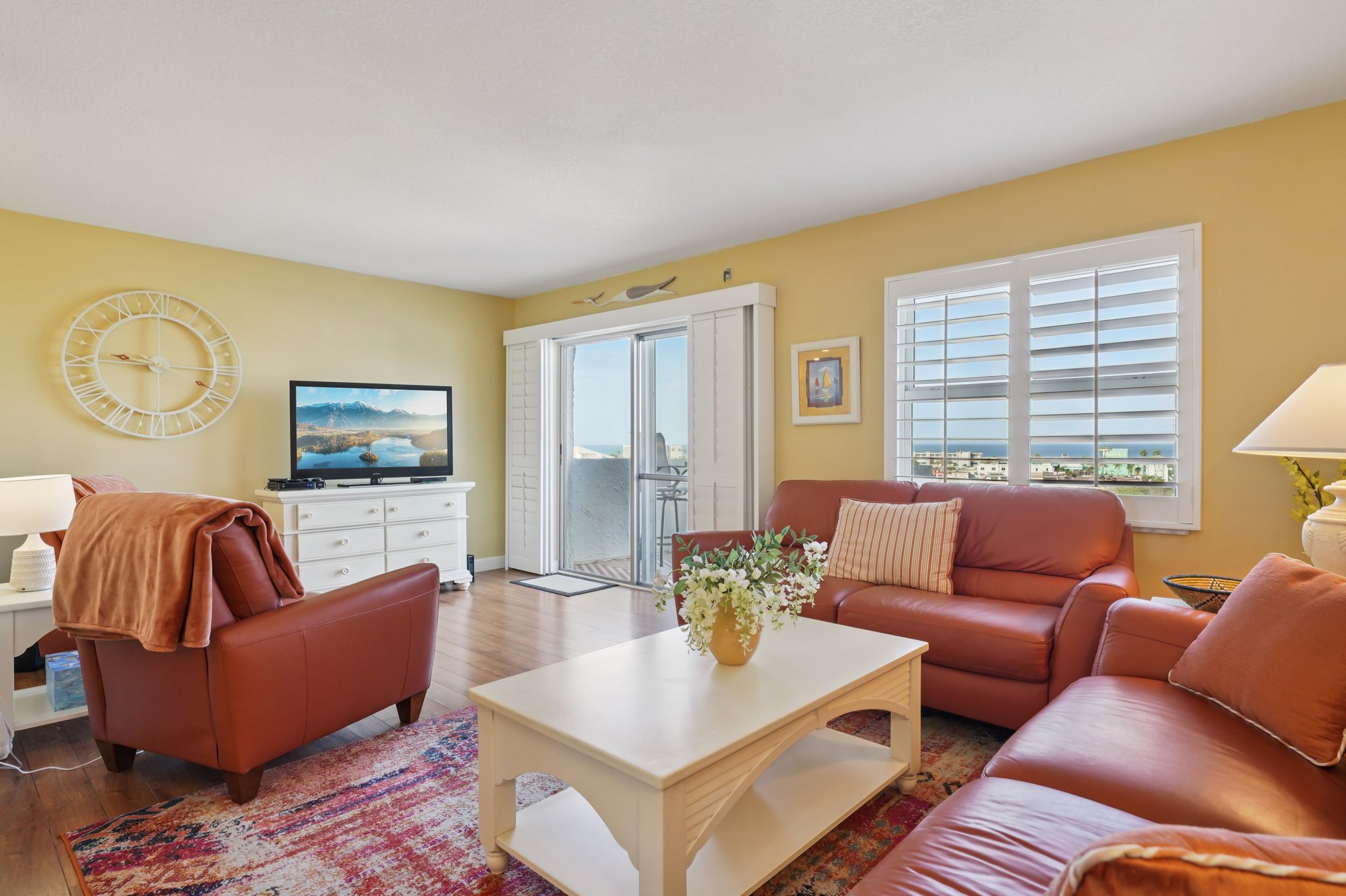 107th Ave 708-S0204-006.jpg