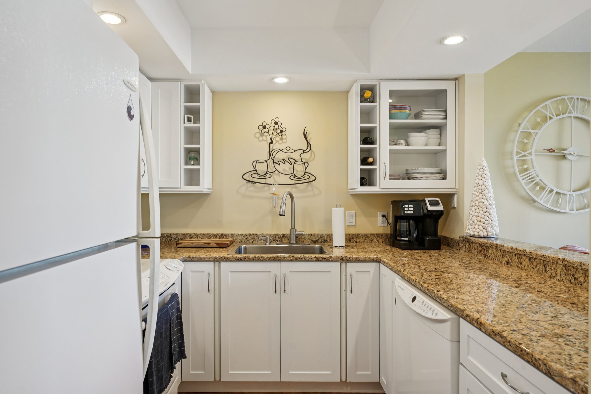 107th Ave 708-S0204-018.jpg