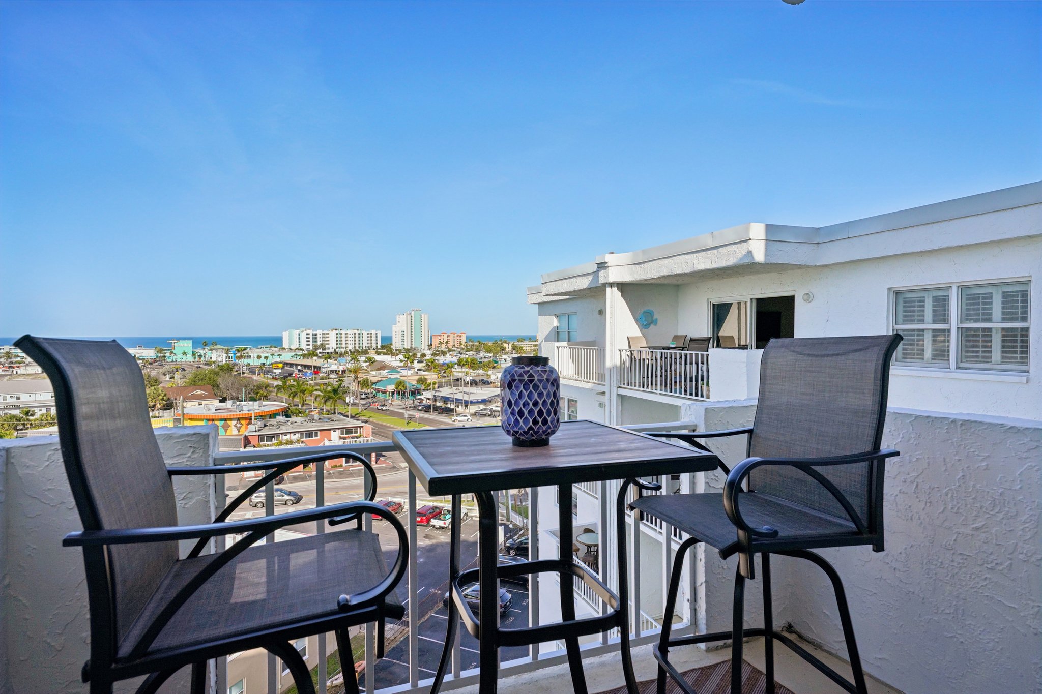 107th Ave 708-S0204-036.jpg