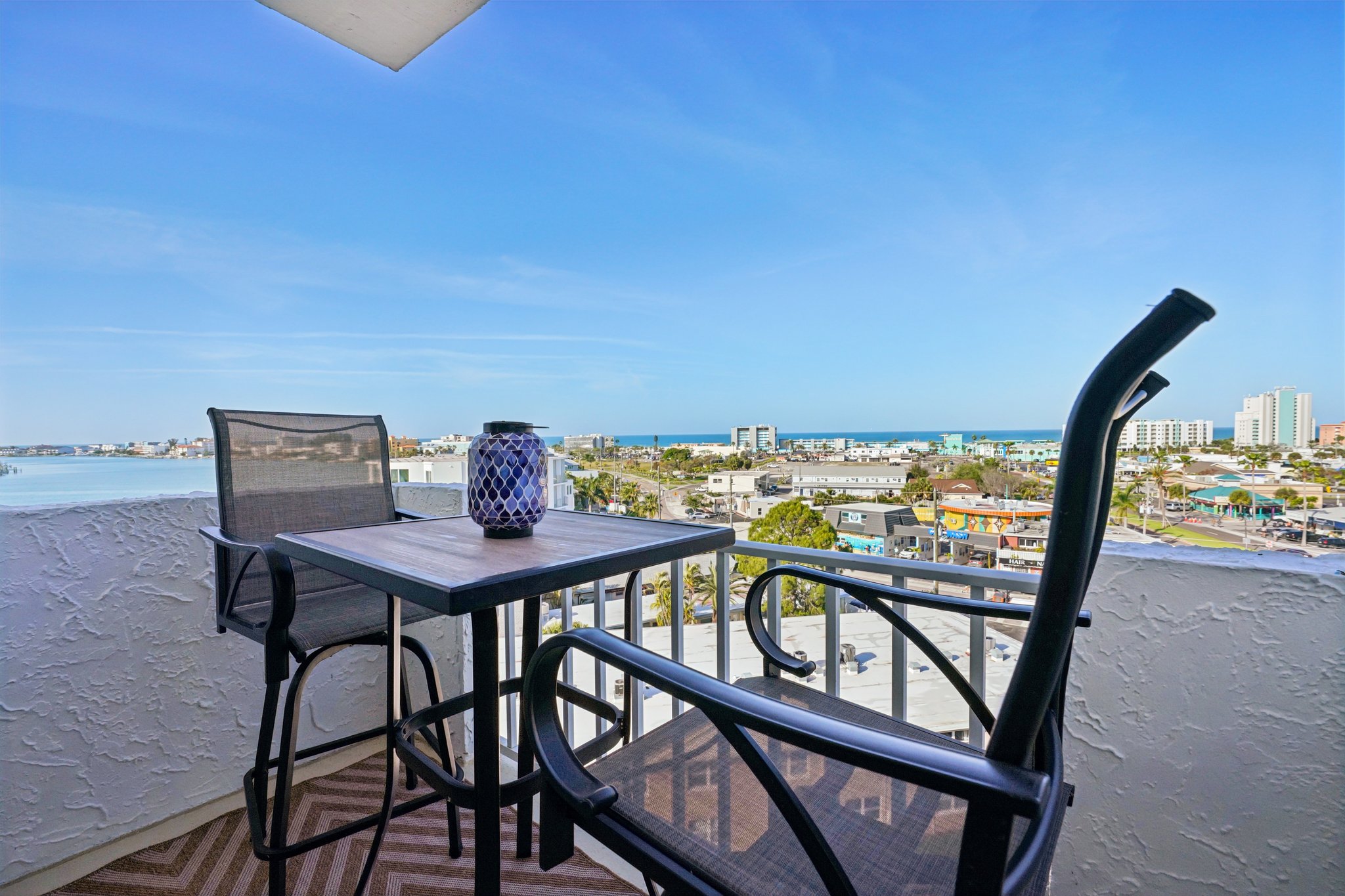 107th Ave 708-S0204-037.jpg