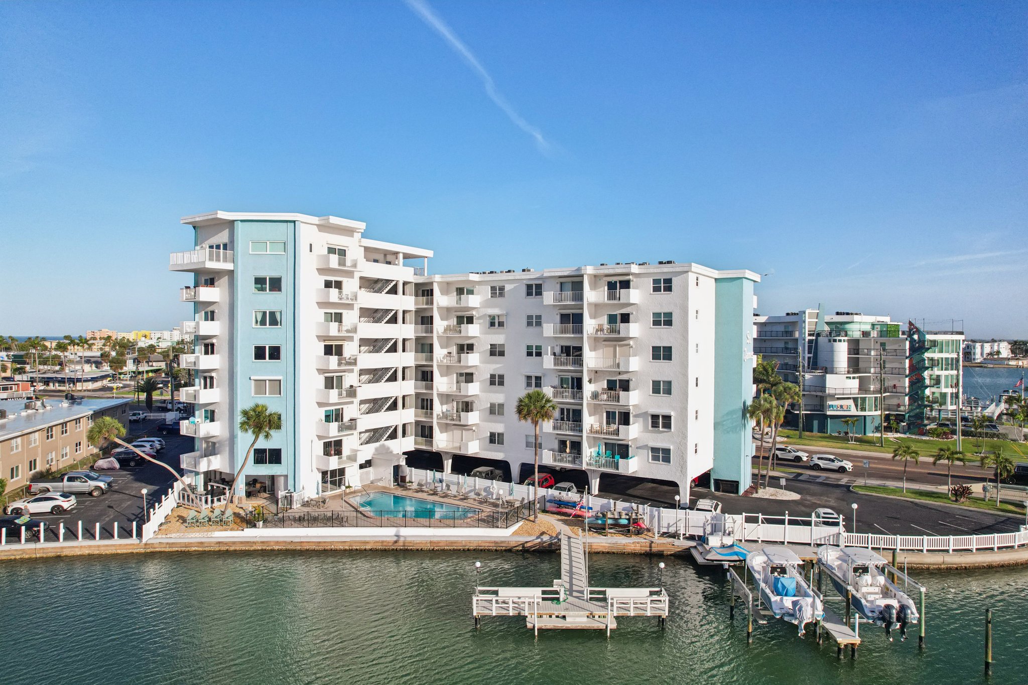 107th Ave 708-S0204-056.jpg