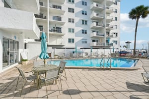 107th Ave 708-0204-904.jpg