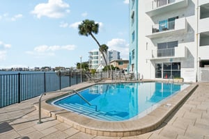 107th Ave 708-0204-907.jpg