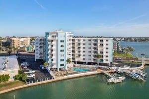 107th Ave 708-S0204-001.jpg