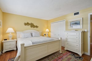 107th Ave 708-S0204-028.jpg