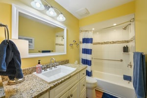 107th Ave 708-S0204-032.jpg