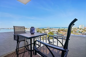 107th Ave 708-S0204-037.jpg