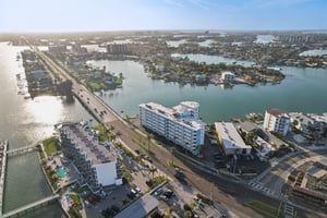 107th Ave 708-S0204-050.jpg