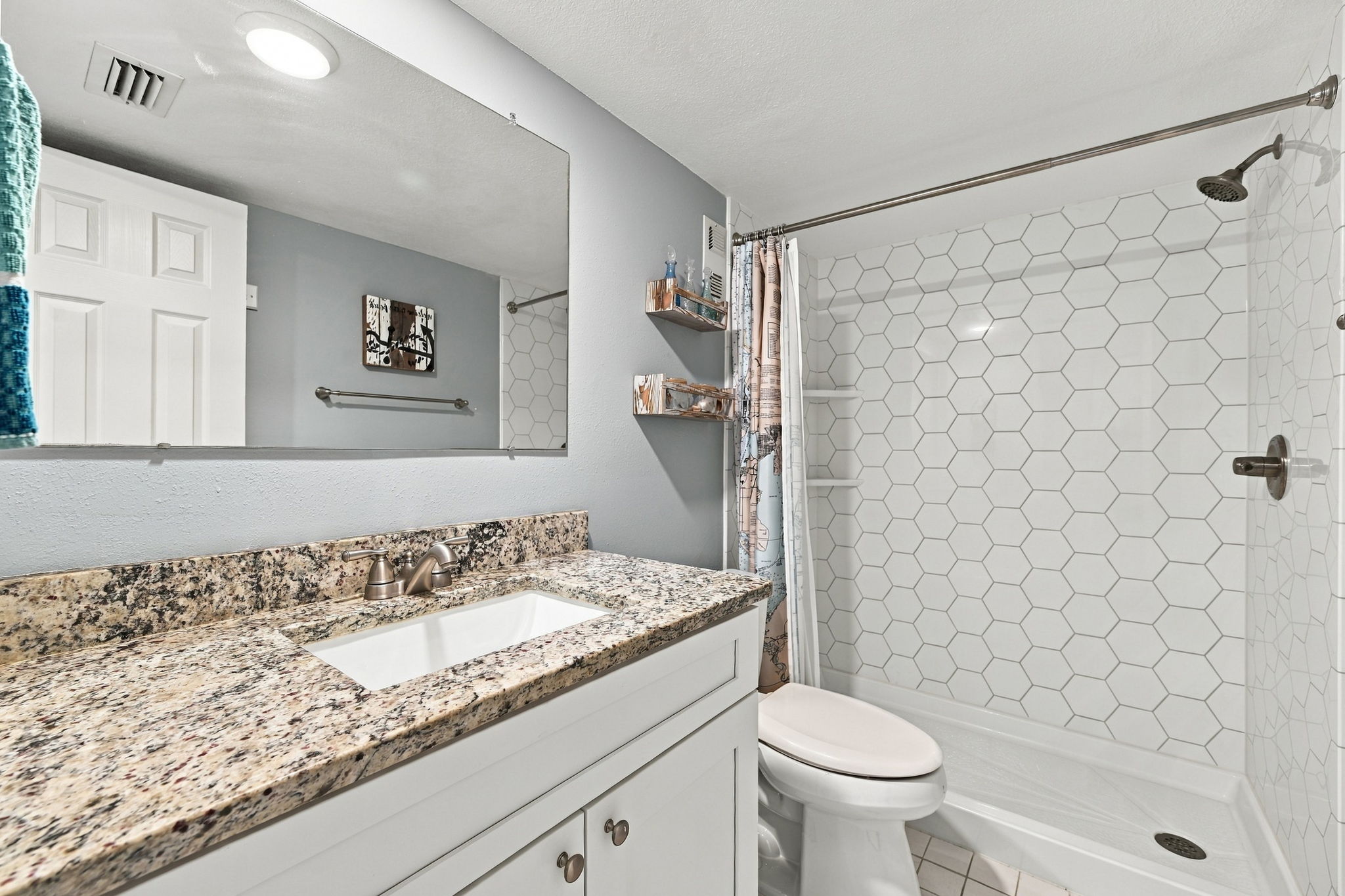 Bathroom2