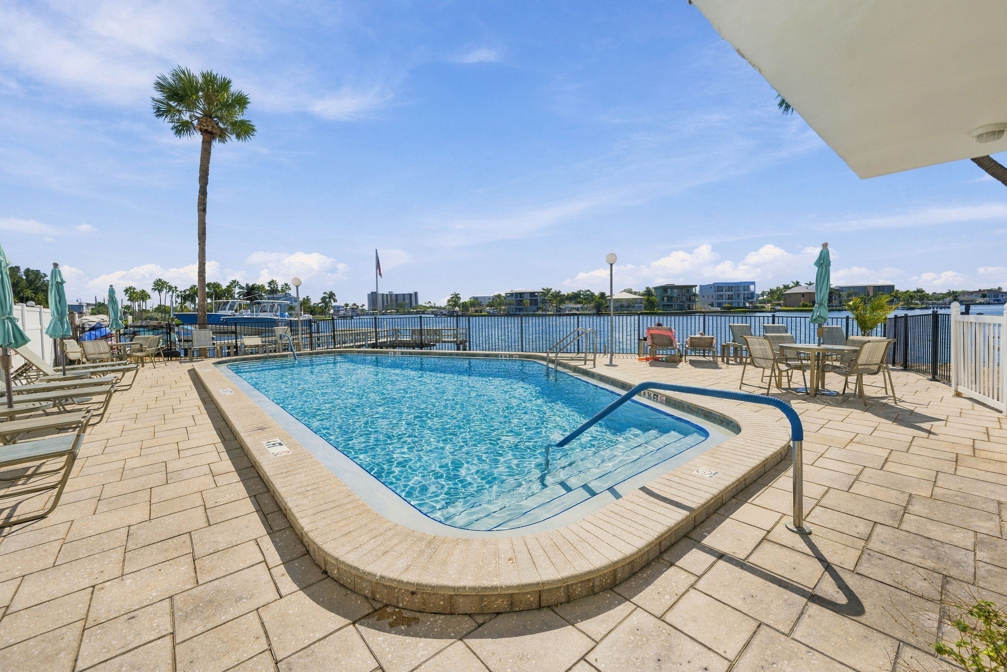 Pool1
