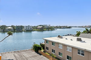 Balcony2
