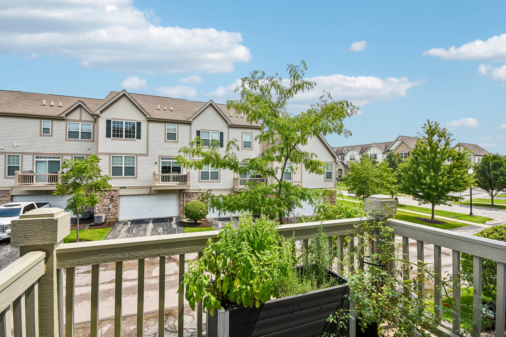 Bennett Dr-S1308-042.jpg