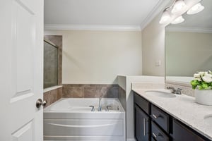 Bennett Dr-S1308-034.jpg