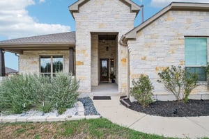 Chisholm Trl-S0809-004.jpg