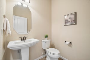 Chisholm Trl-S0809-029.jpg