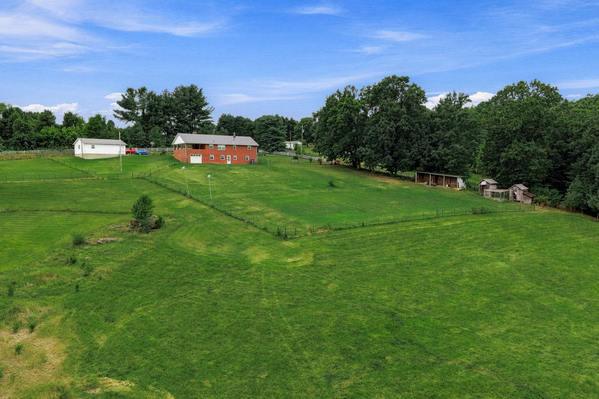  Photo 43