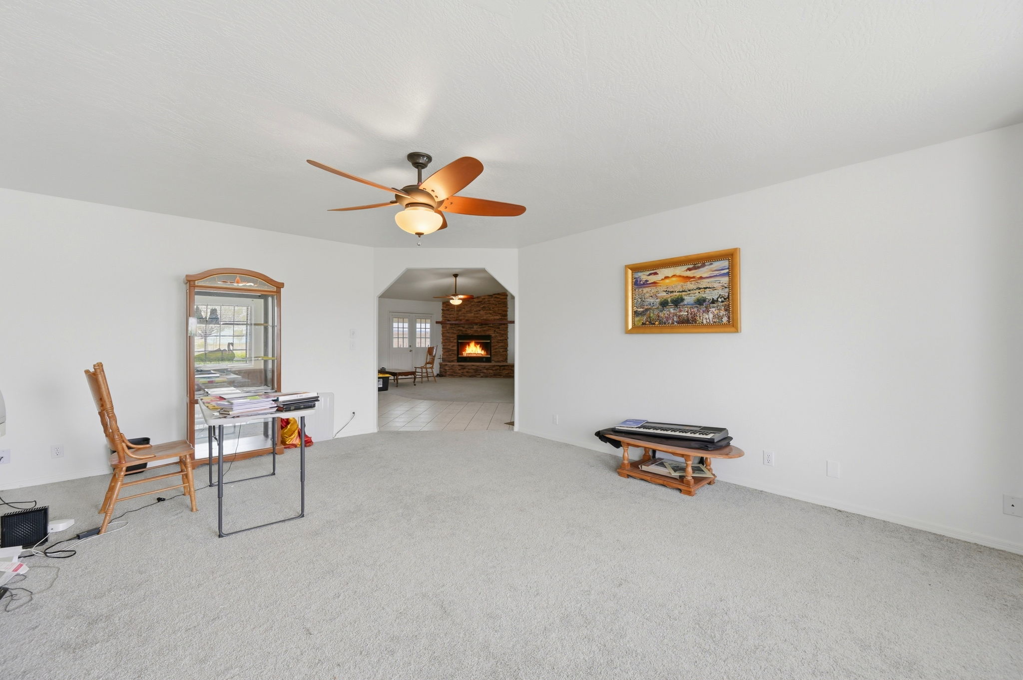 Family Room (2)