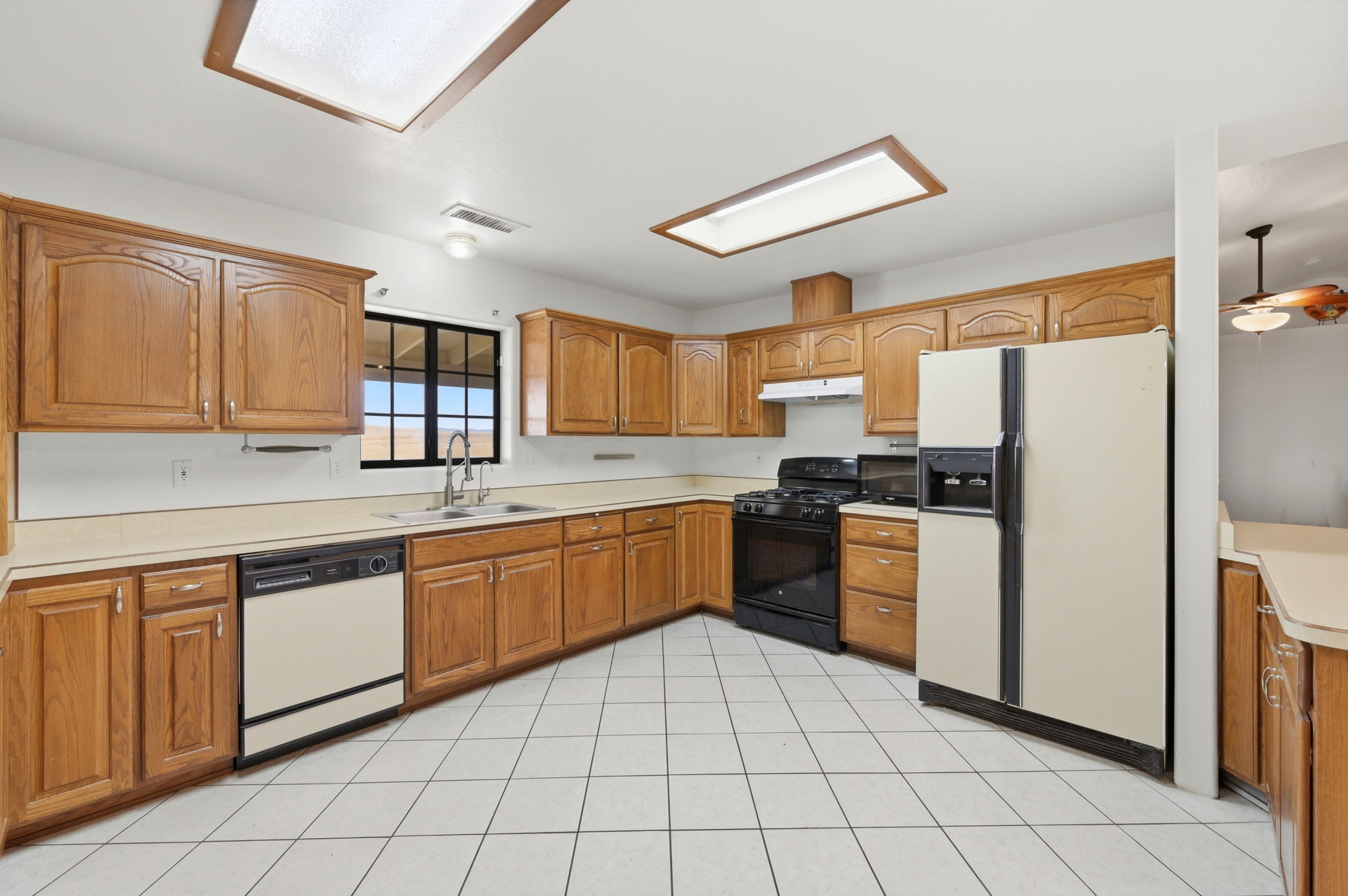 Kitchen (1)