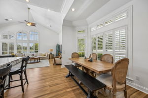 Kitchen/Breakfast Area