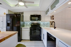  Photo 0