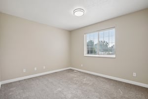 S 680 W-S1608-015.jpg