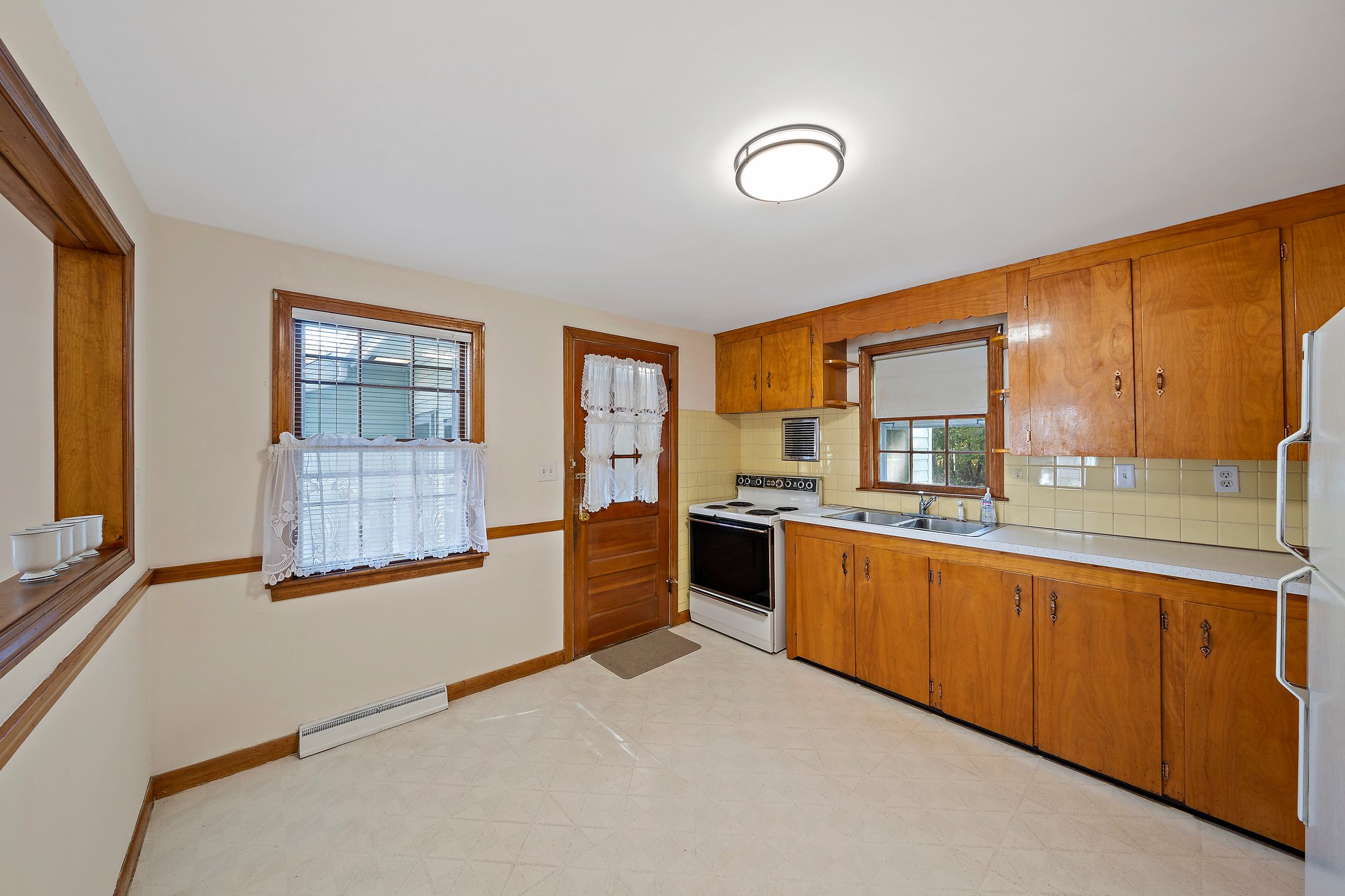  Photo 7