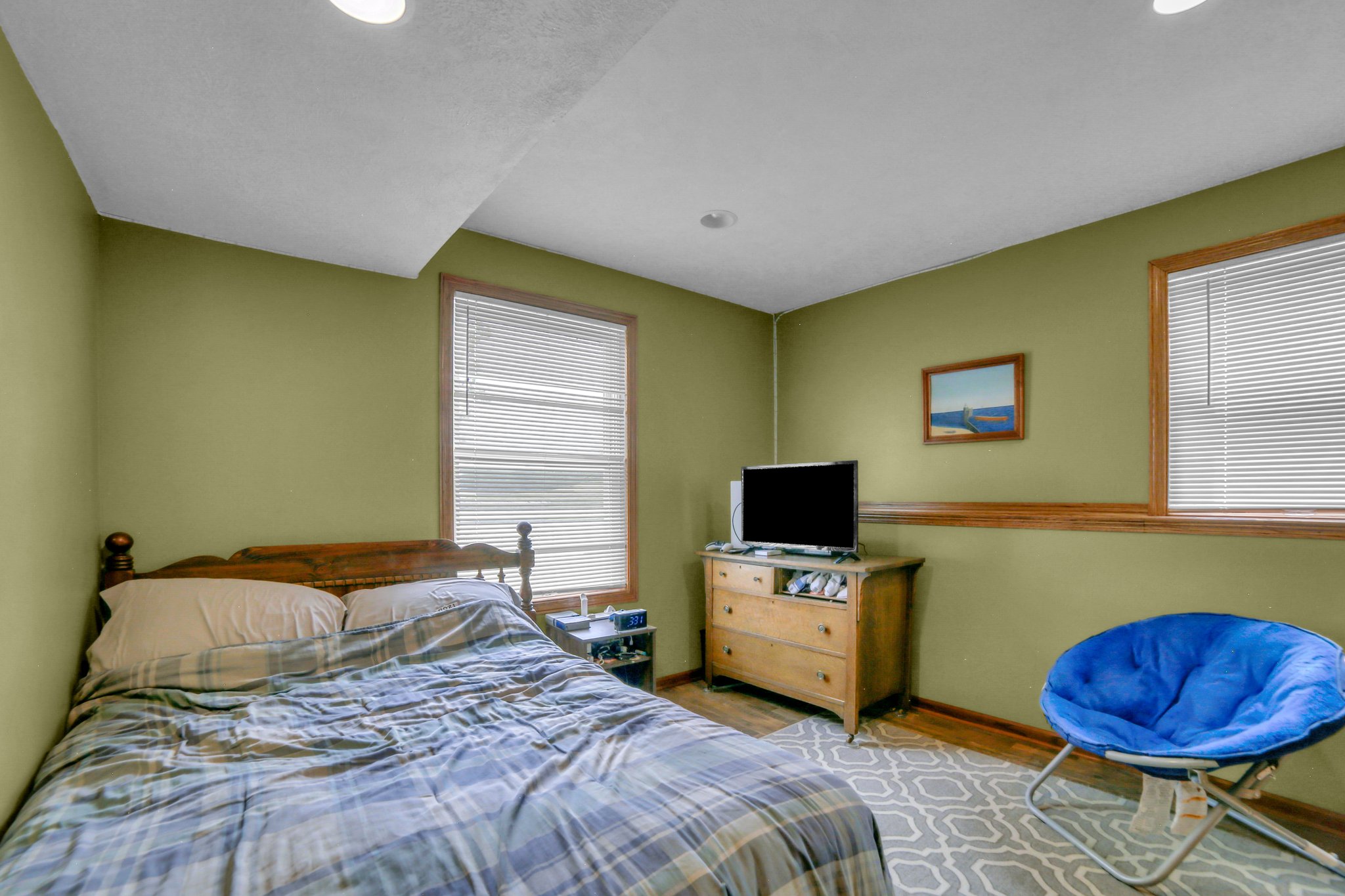  Photo 41