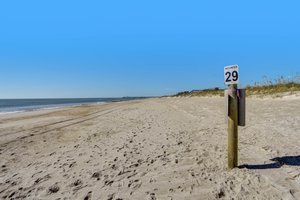 Beach Access 29