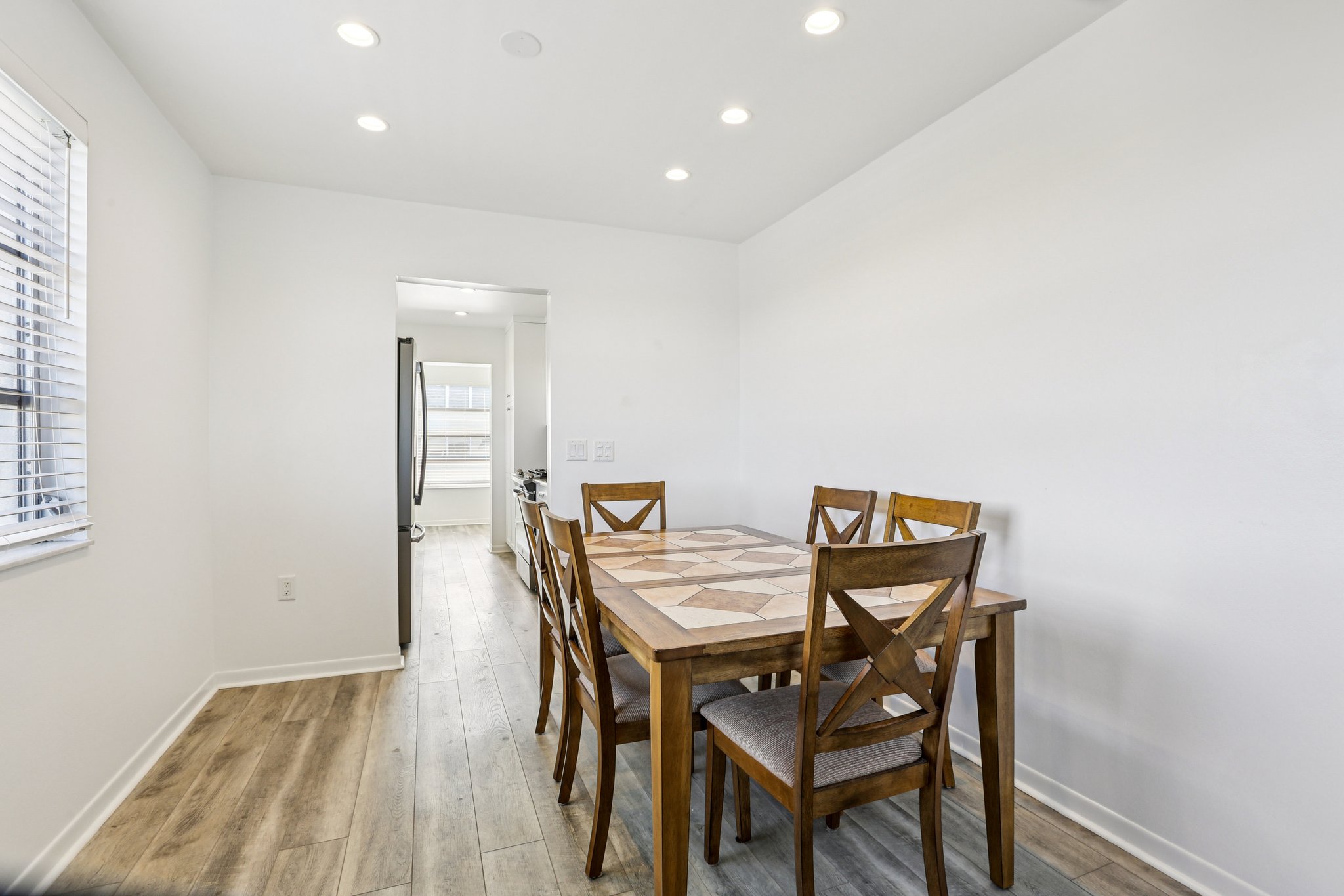 59th St S unit 501-S1211-014.jpg