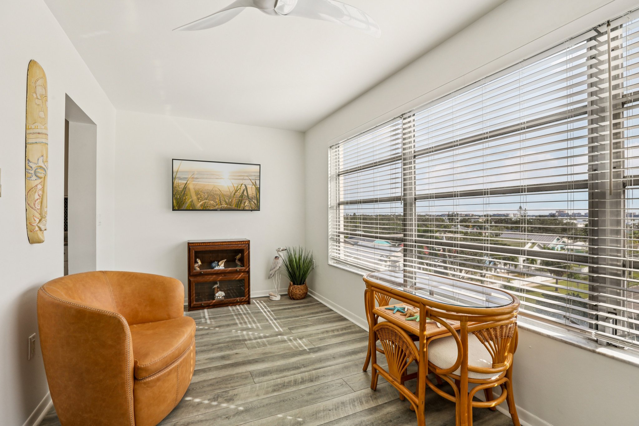 59th St S unit 501-S1211-038.jpg