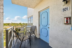 59th St S unit 501-S1211-006.jpg