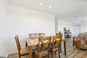 59th St S unit 501-S1211-015.jpg