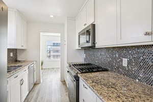 59th St S unit 501-S1211-018.jpg