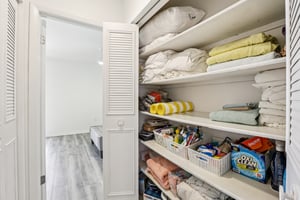 59th St S unit 501-S1211-027.jpg