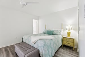 59th St S unit 501-S1211-029.jpg